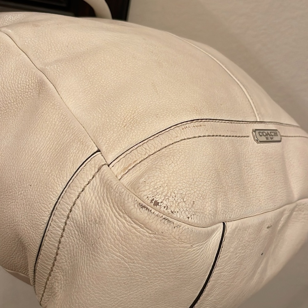 ❤️Sold❤️Coach please check all picture of condition - Picture 11 of 17